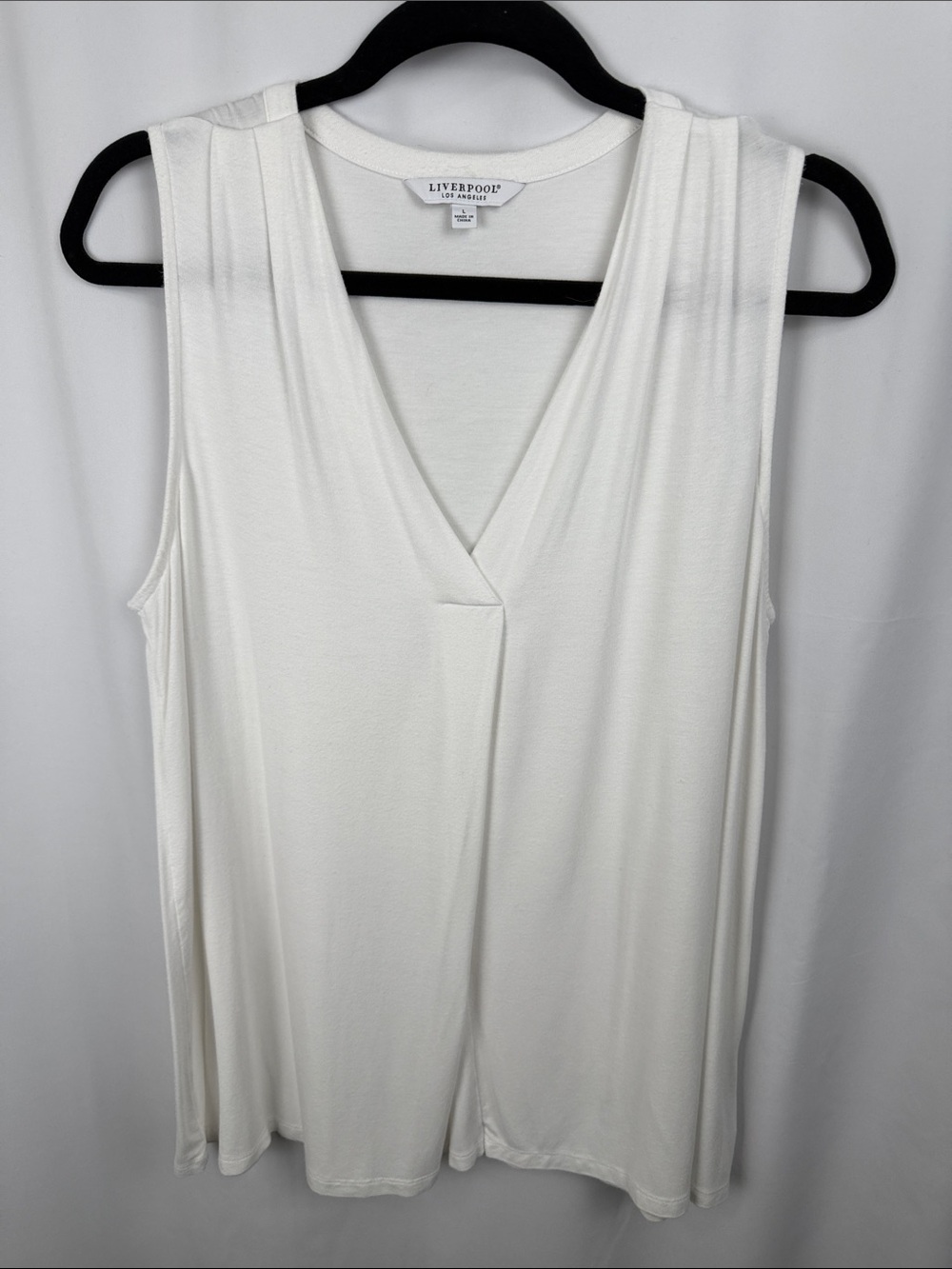 Liverpool White V-Neck Sleeveless Knit Tank Top Large